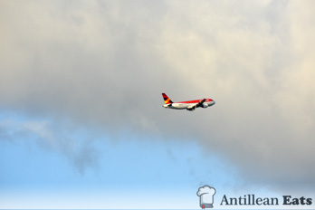 Avianca Airlines - A320 taking off from Curacao Airport