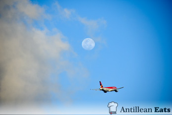 Avianca Airlines - A320 taking off from Curacao Airport